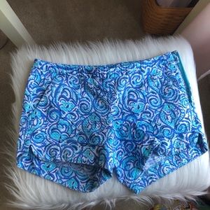 LILLY PULITZER blue patterned shorts